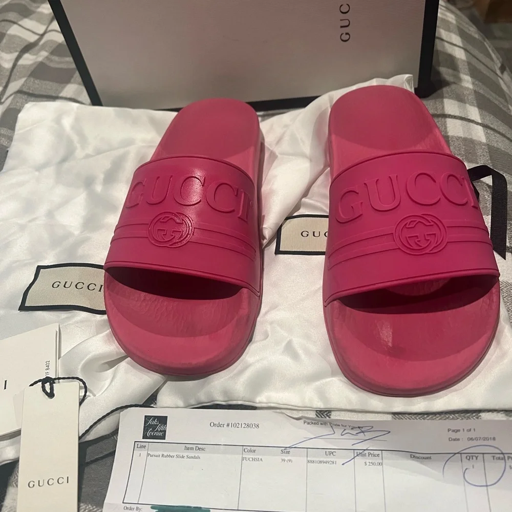 Gucci Pink Rubber Slide Sandals